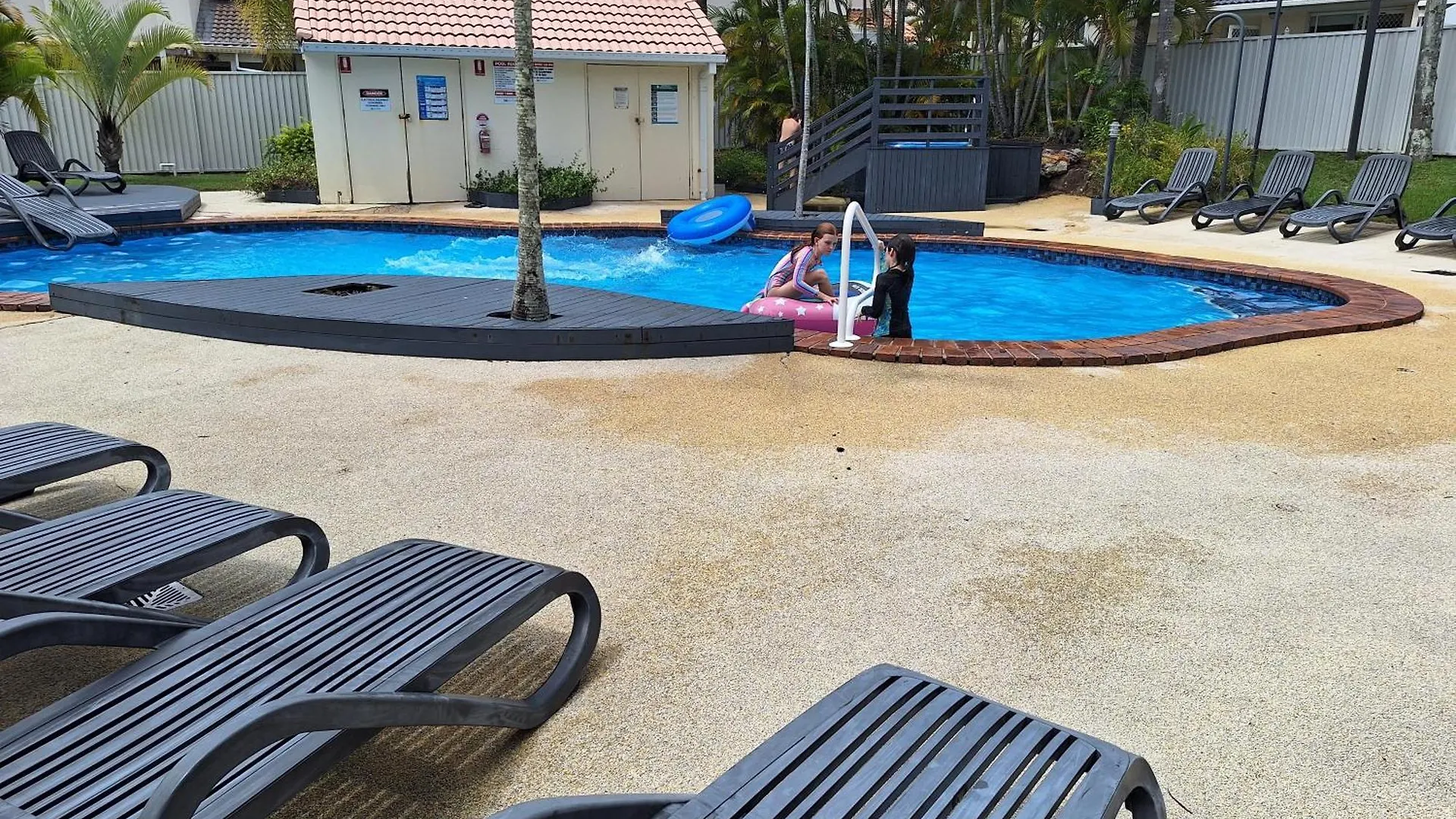 Elanora 3 Bedroom Apartment Gold Coast 0*,  Australia