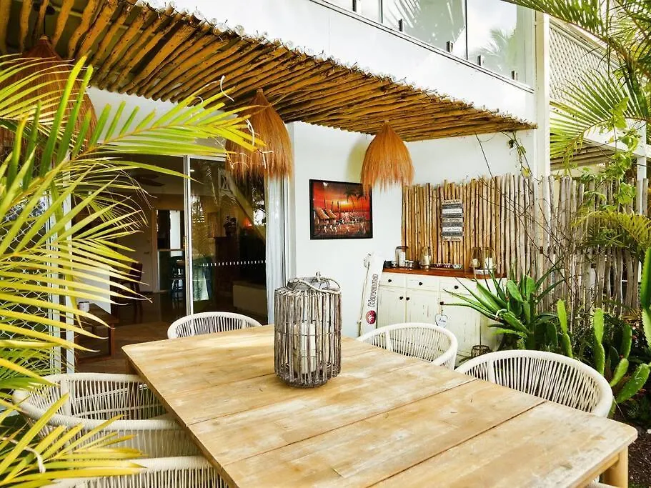 Elanora 3 Bedroom Apartment Gold Coast