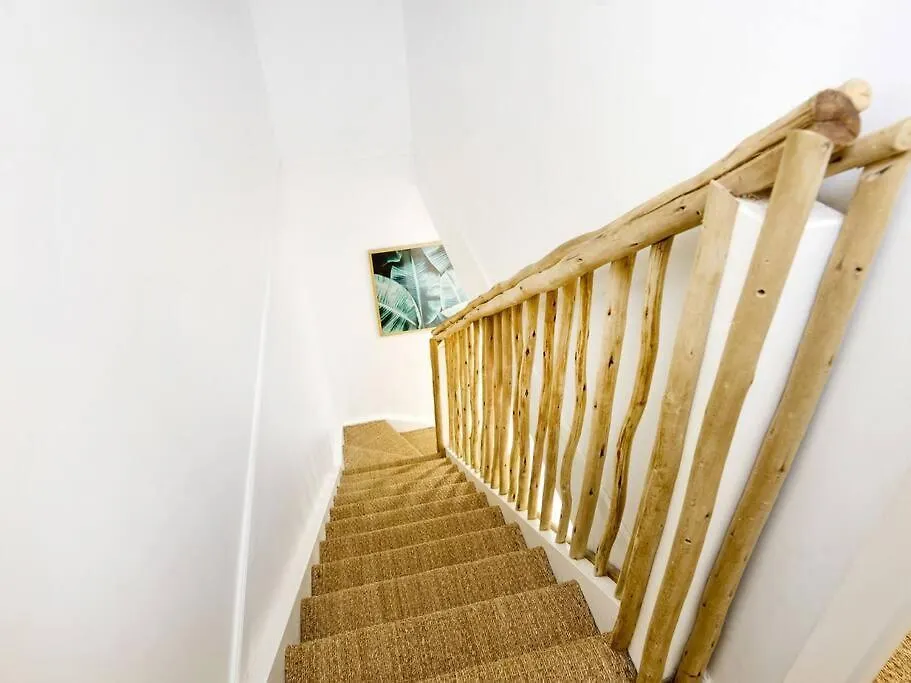 Elanora 3 Bedroom Apartment Gold Coast Australia