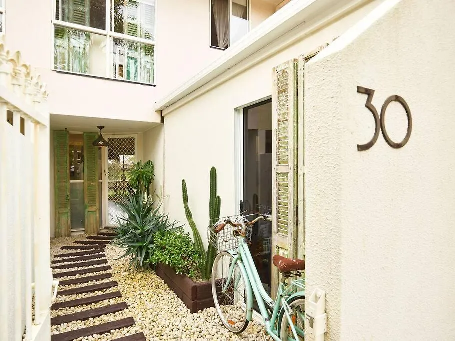 Elanora 3 Bedroom Apartment Gold Coast Australia